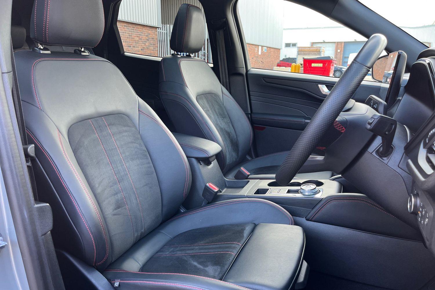 Ford Kuga Photo 16