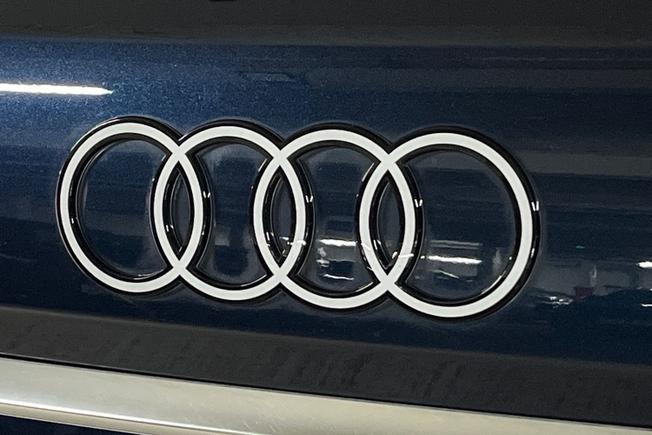 Audi Q7 Photo 35