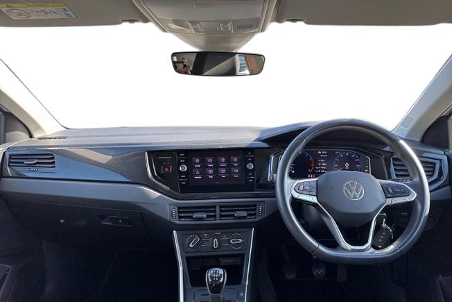 VOLKSWAGEN Polo Photo 10