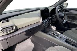 CUPRA Formentor Photo 2