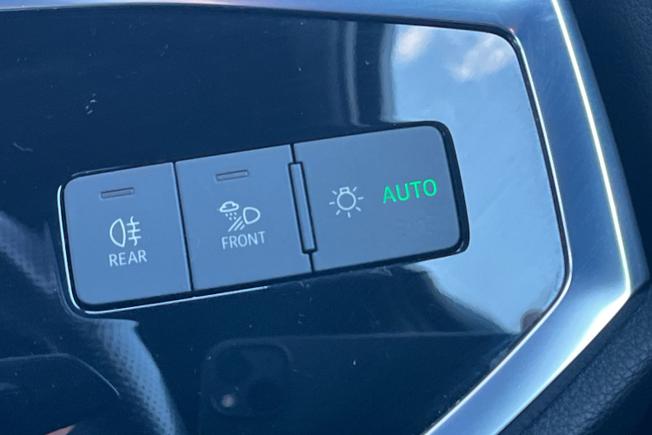 AUDI Q3 Photo 30