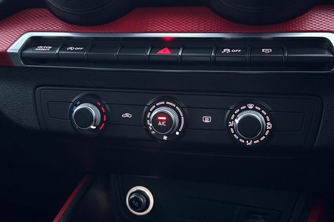 AUDI Q2 Photo 36