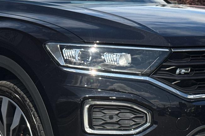 VOLKSWAGEN T-Roc Photo 19