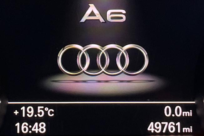 AUDI A6 Avant Photo 15