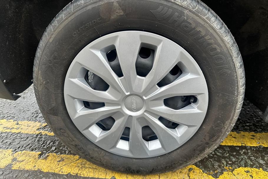 Used FORD TRANSIT COURIER HS24XGT 25