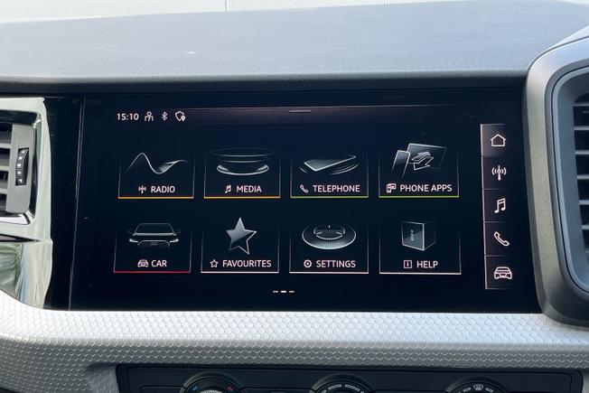 Audi A1 Photo 14
