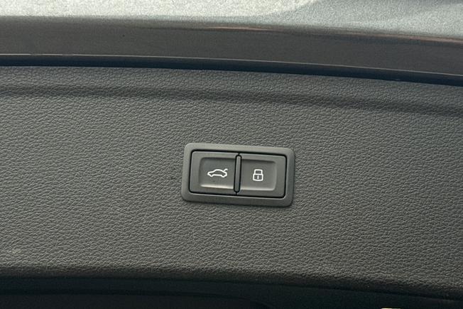 AUDI Q5 Photo 29