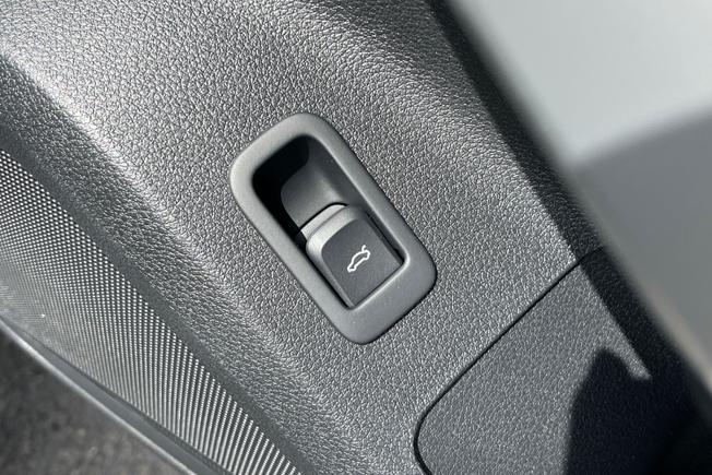 AUDI Q2 Photo 41