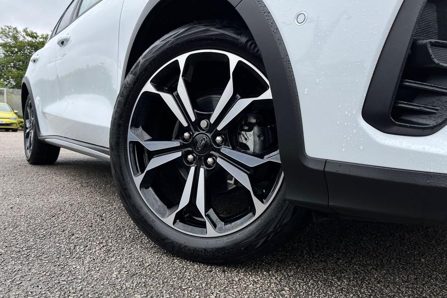 Ford Focus Photo autoimg-e5a767001fde3ed8fe4f098a2224c6f52fe4e574.jpg