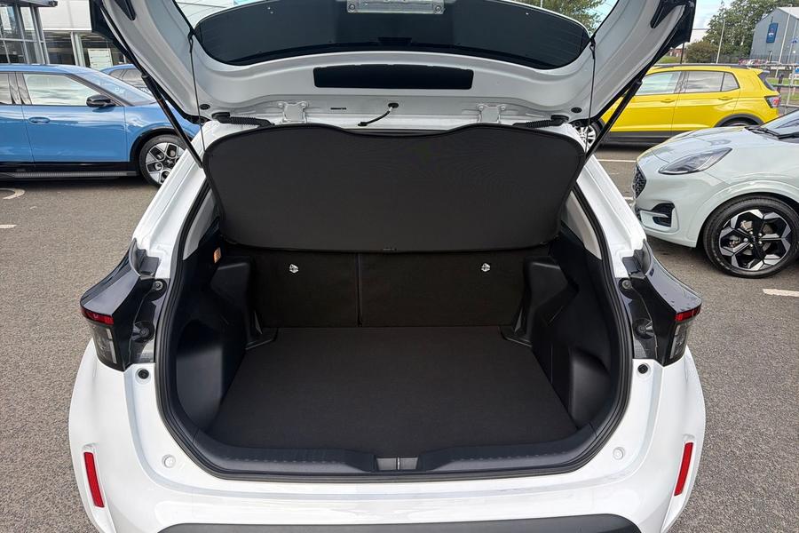 Toyota YARIS CROSS Photo autoimg-e5a9bb361cad7bdb4742913ba69ac9490bf1447a.jpg