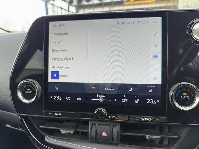 LEXUS Nx Photo 40