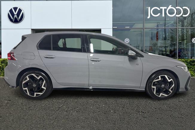 VOLKSWAGEN Golf Photo 4