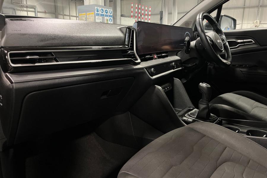 Kia SPORTAGE Photo autoimg-e5b08329f44e8c07bdd375948623603d1547d921.jpg