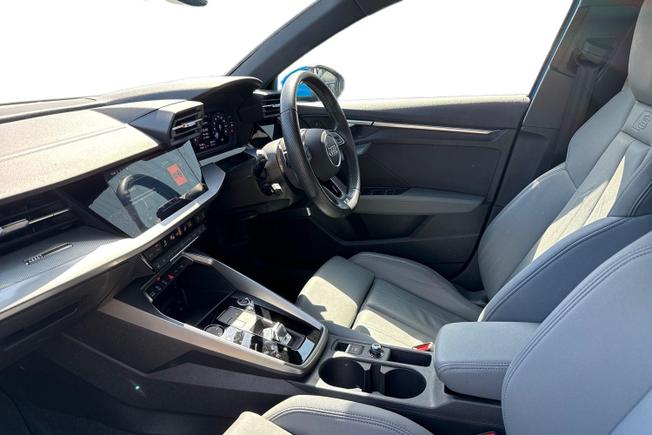 Audi A3 Photo 2