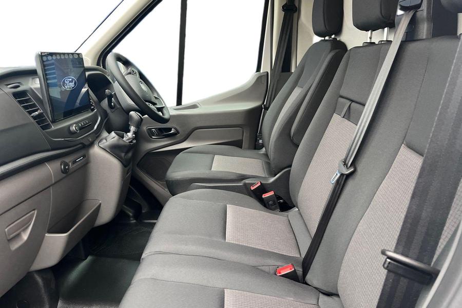 Ford TRANSIT Photo autoimg-e5b5829b58aaab2d4d7bf1232eff78b056b386a2.jpg