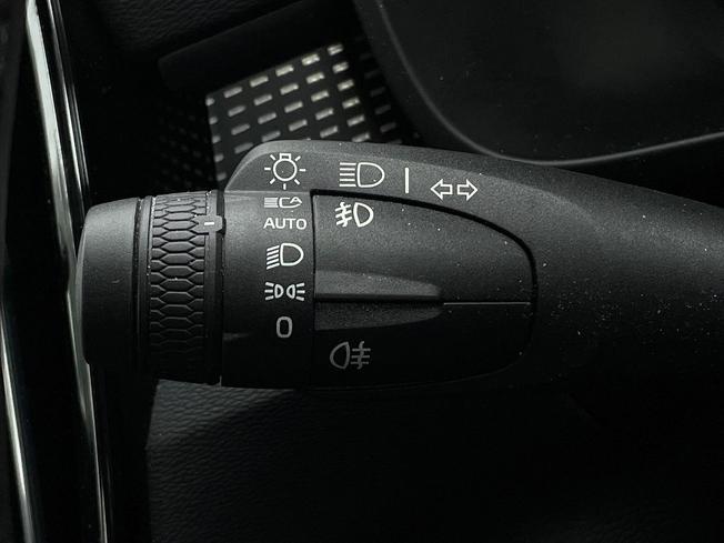VOLVO Xc40 Photo 39