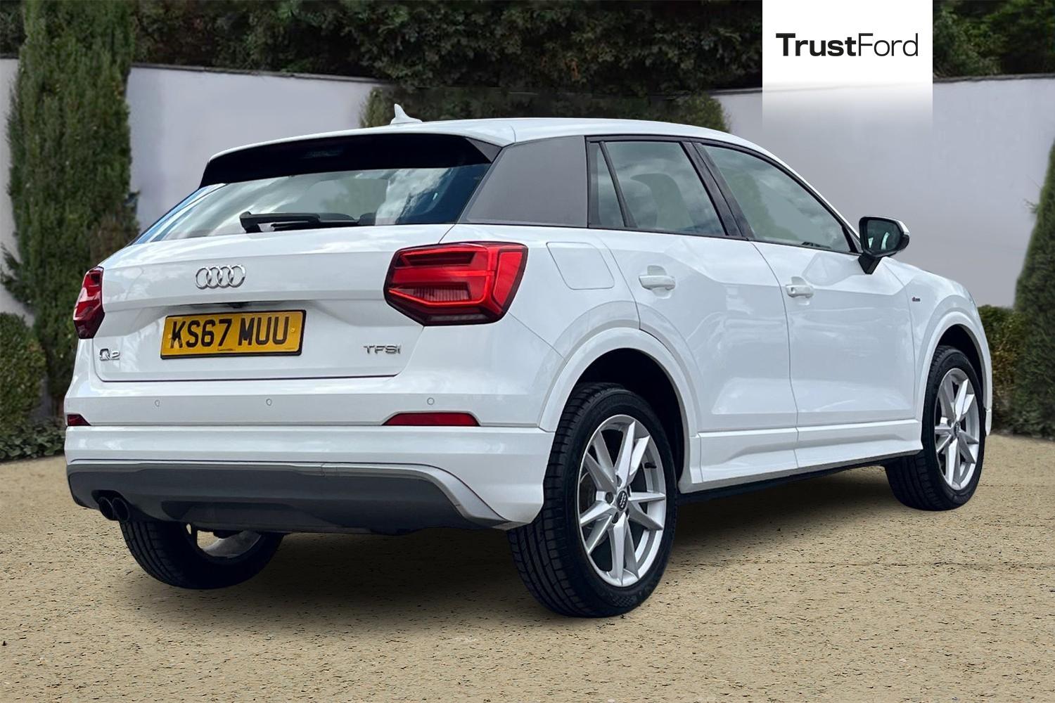 Audi Q2 Photo 3