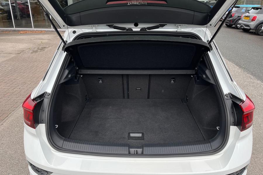 Volkswagen T-Roc Photo autoimg-e5bb4a1e29721dd36d44c0a711c15f04afe8143c.jpg