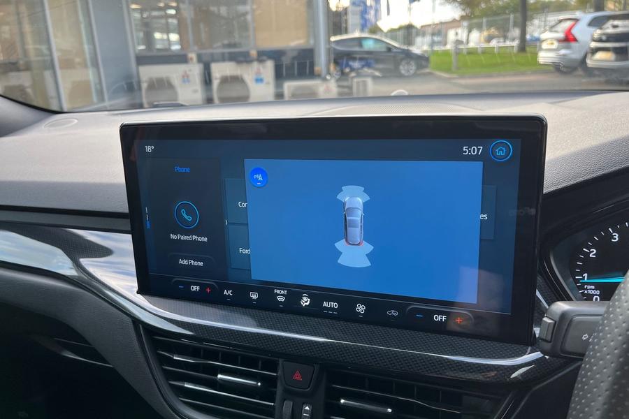 Ford Focus Photo autoimg-e5bf430a2e6b599c1b3a010242febefc0d09b603.jpg