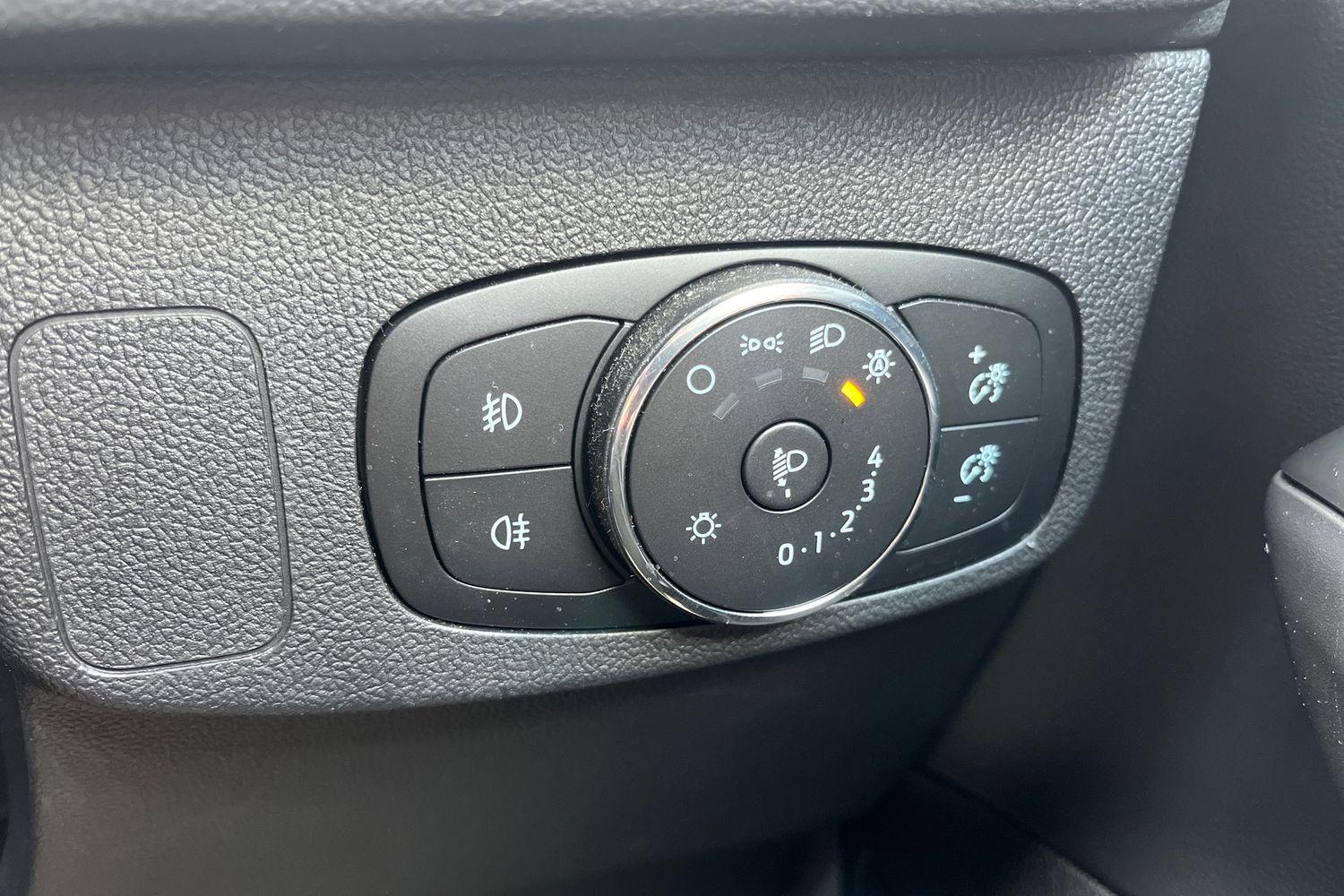 Ford FOCUS Photo 22
