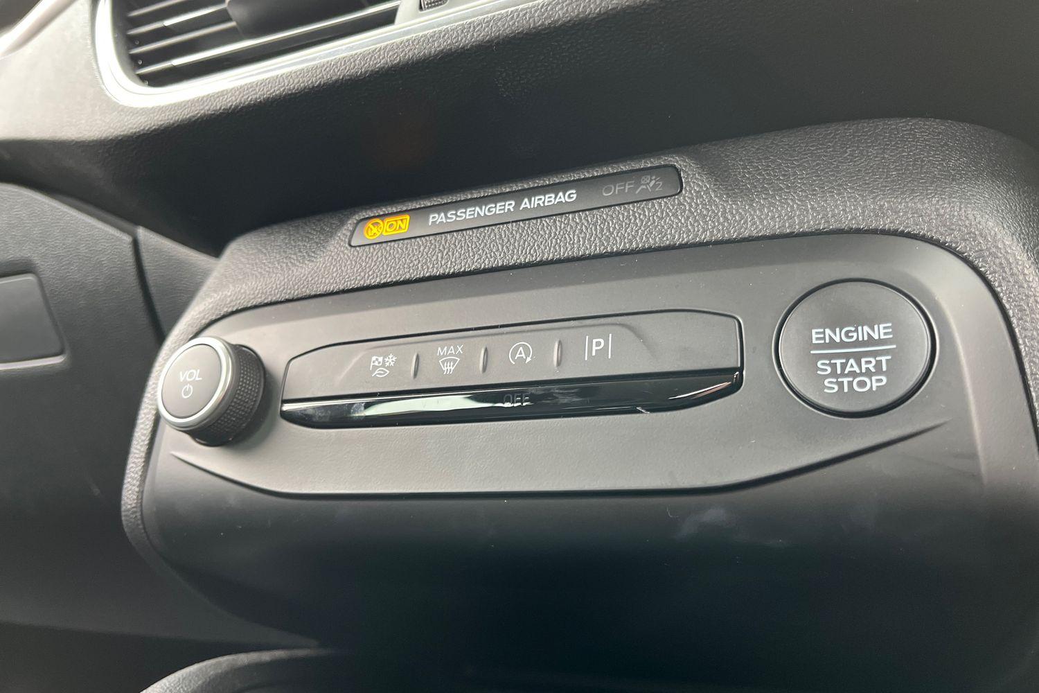 Ford FOCUS Photo 21