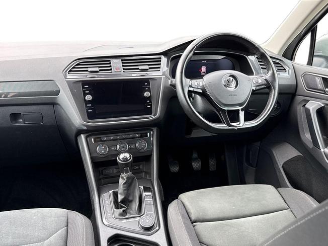 Volkswagen Tiguan Photo 11