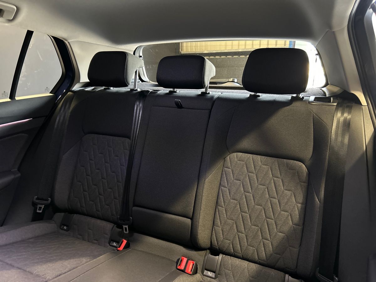 Volkswagen Golf Photo autoimg-e5c32c1399a60774ceebdbe0ba4f75f1f1331e2a.jpg