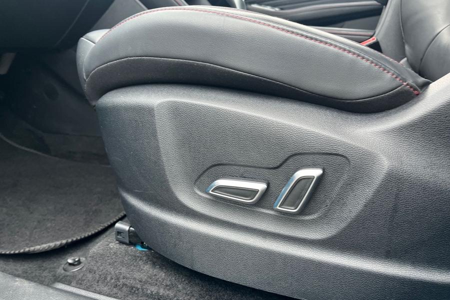 MG Motor UK HS Photo autoimg-e5c3d27cbd213f73a73da731d991ee29242967ab.jpg