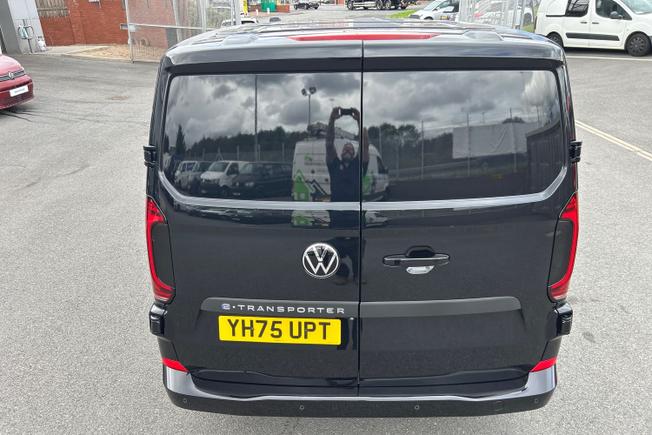 Volkswagen e-Transporter Photo 49