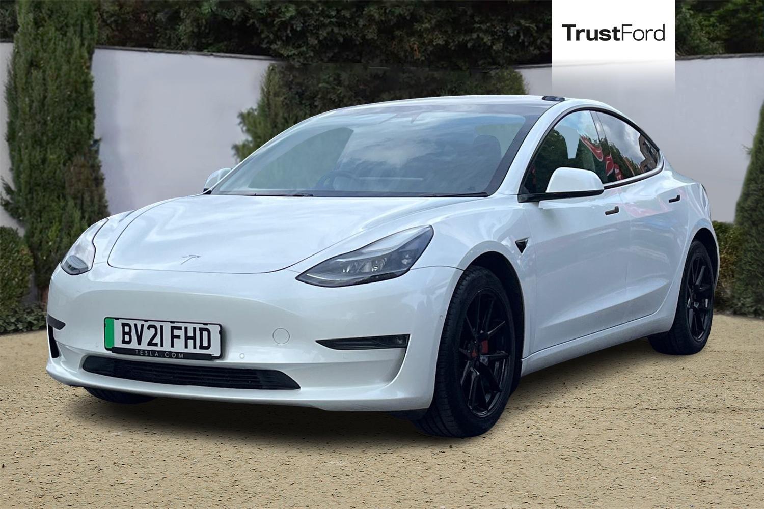 TESLA MODEL 3 Photo 4