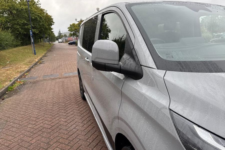 Ford TRANSIT CUSTOM Photo autoimg-e5c98ebf6a9f485140735710adeaf5d95df0e6e6.jpg