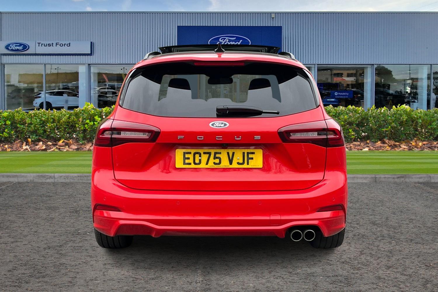 Ford FOCUS Photo 6
