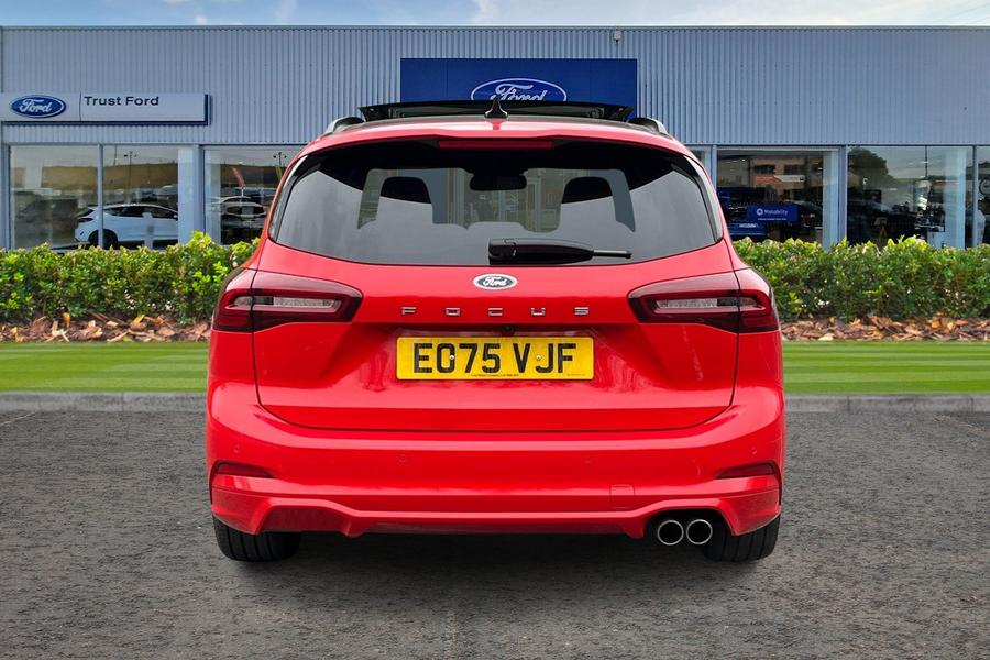 Ford FOCUS Photo autoimg-e5cb2e5a7656e624c89429dbc41c48ba2b6101a7.jpg