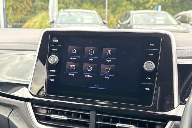 VOLKSWAGEN T-Roc Photo 48