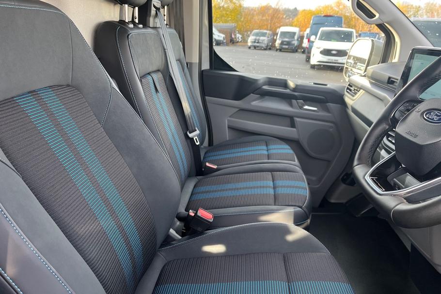 Used Ford TRANSIT CUSTOM 11