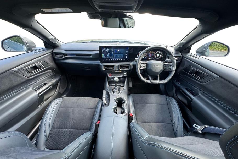 Used Ford MUSTANG 10