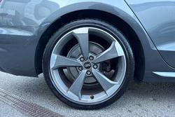 AUDI A4 Photo 5