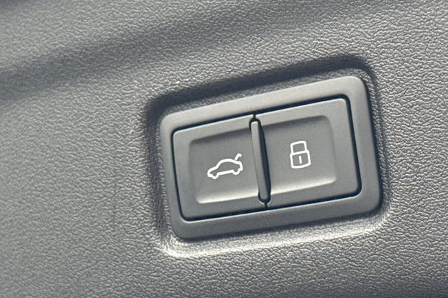 AUDI Q6 E-Tron Photo 49