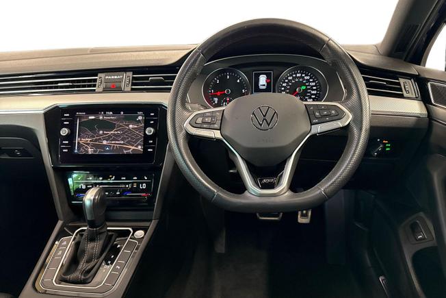VOLKSWAGEN Passat Photo 11