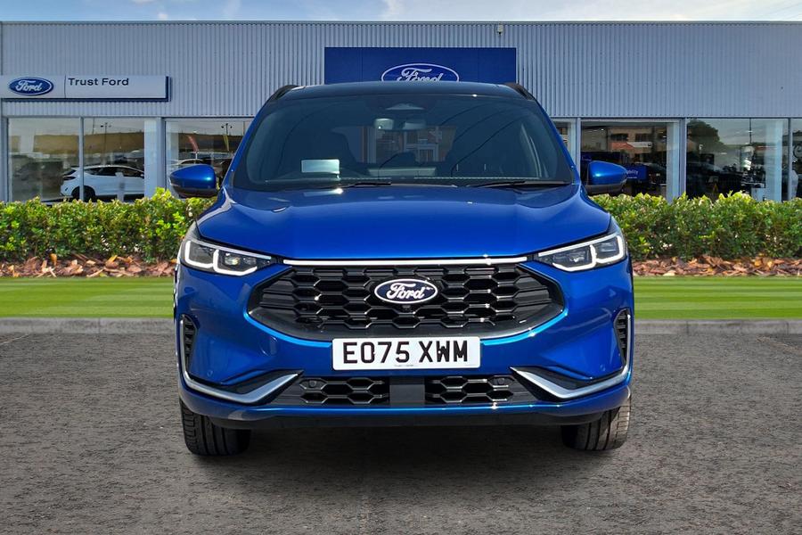 Ford KUGA Photo autoimg-e5e13ce536023e6f9a00973e6398489e9ce4e2f1.jpg