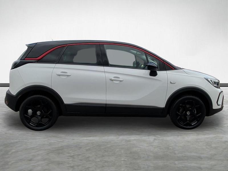 Used Vauxhall Crossland YO23DFC 2