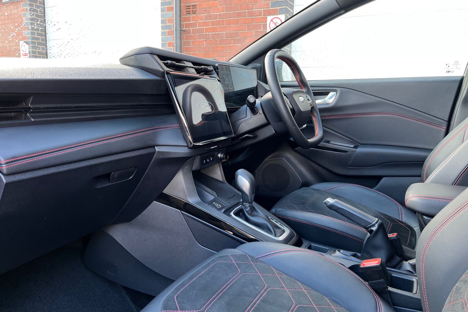 Ford PUMA Photo 17