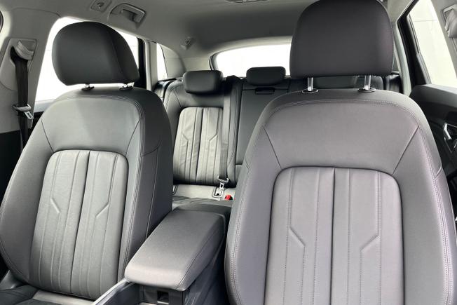Audi e-tron Photo 21