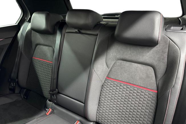 VOLKSWAGEN Golf Photo 9