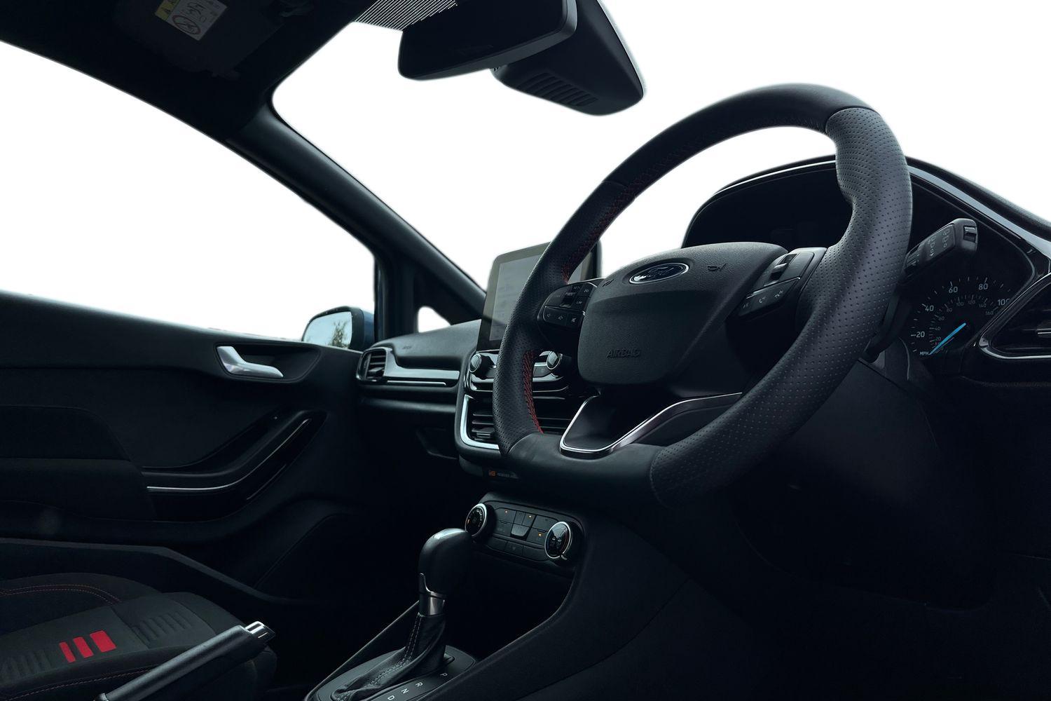 Ford Fiesta Photo 8