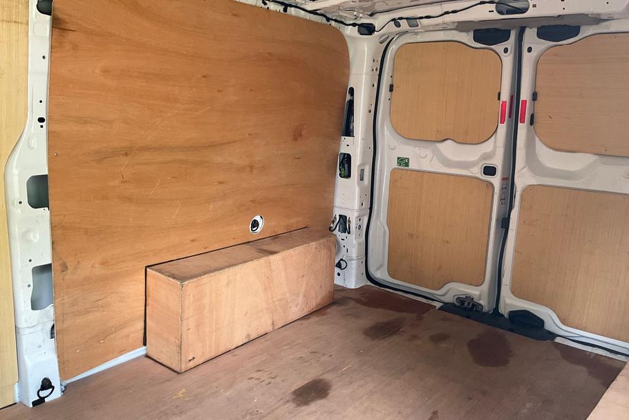Used Ford TRANSIT CUSTOM FH73OFA 7