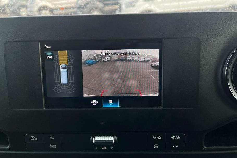 Used Mercedes-Benz SPRINTER TGZ6511 24