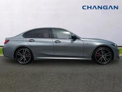 BMW 3 Series Photo 4