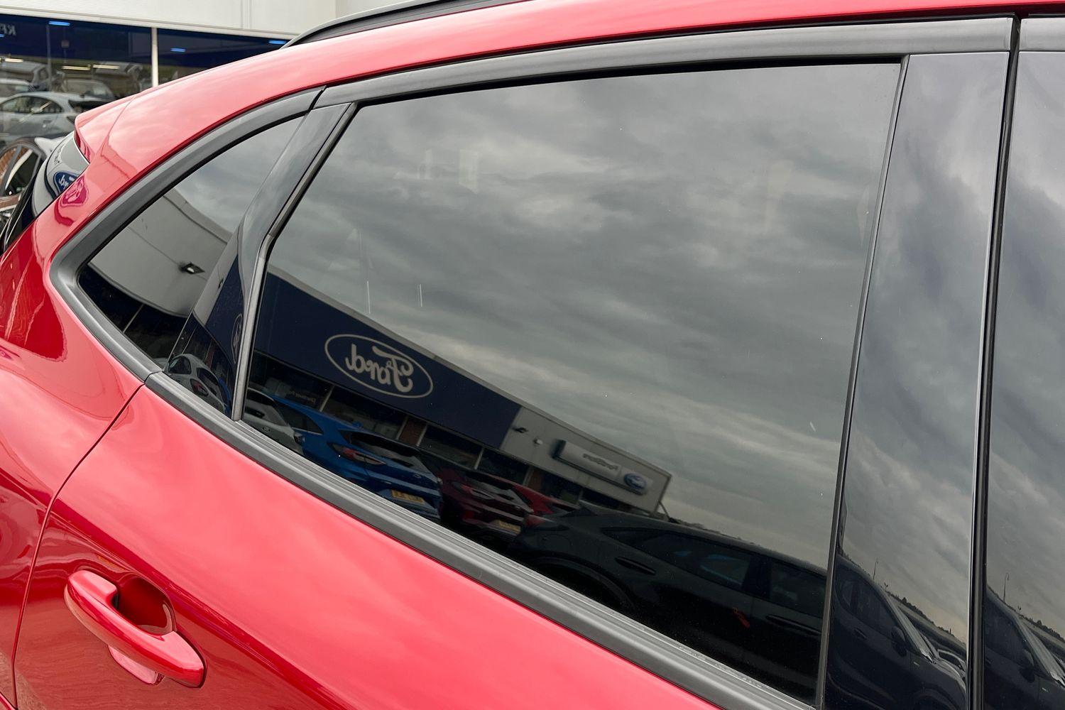 Ford Kuga Photo 38