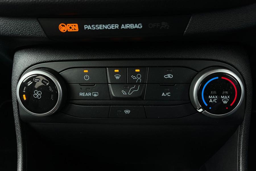 Ford FIESTA Photo autoimg-e5f2226b711fbbdfcc6820dee0d0b518c43f52cb.jpg